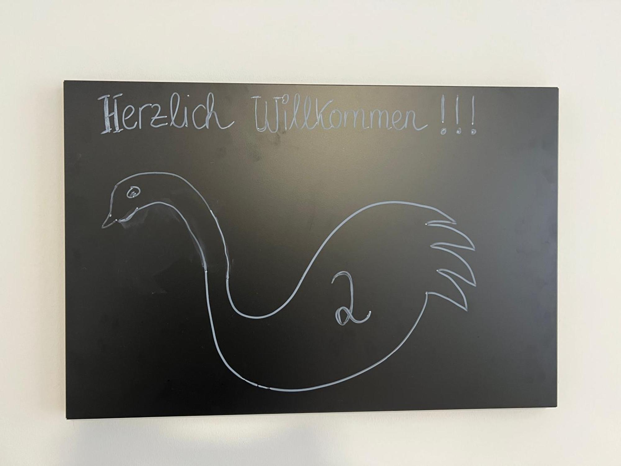 Der Schwan, Innenstadt, 2022 Renoviert Duren Room photo